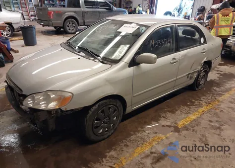 2004 Toyota Corolla Le из США, поврежденный, VIN 2T1BR32E34C221449